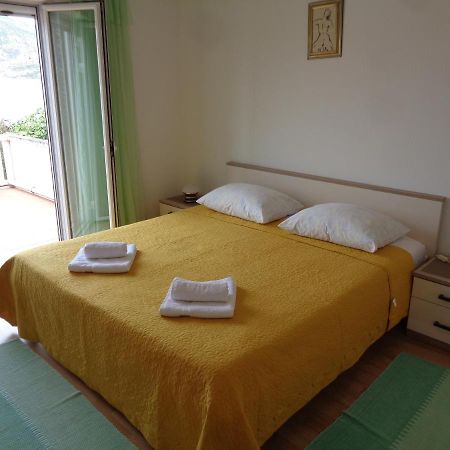 Katja Beach Apartment Račišće Esterno foto