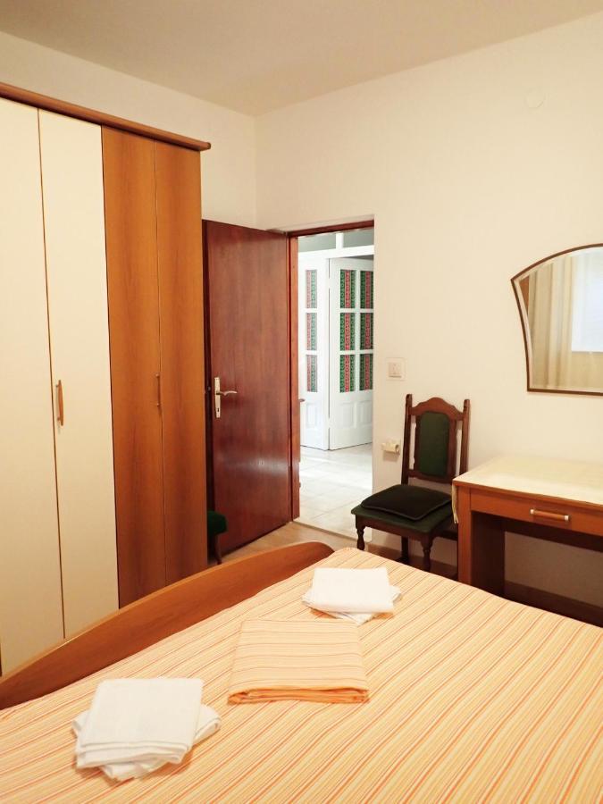 Katja Beach Apartment Račišće Esterno foto