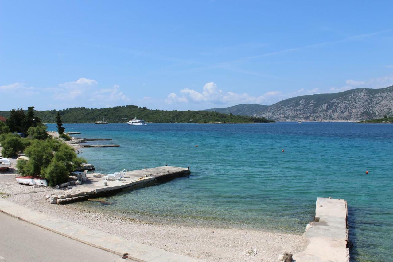 Katja Beach Apartment Račišće Esterno foto
